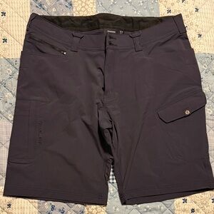 Truewerk Men's Dark Blue Cargo Shorts